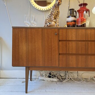 Vintage dressoir sideboard jaren 60 /70 | Sprinkelhop