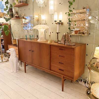 Vintage dressoir sideboard